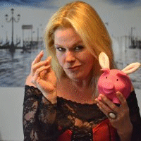 MzDominica - File Descriptions/MzDominica - File Descriptions/My Sexy Money Piggy.gif